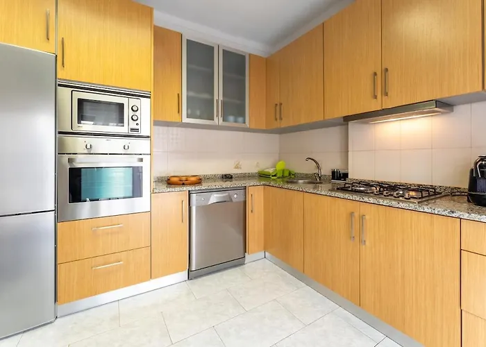 T2 Wild Atlantic Apartment